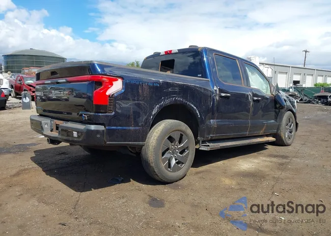 1FTVW1EL9NWG15390: 42399417