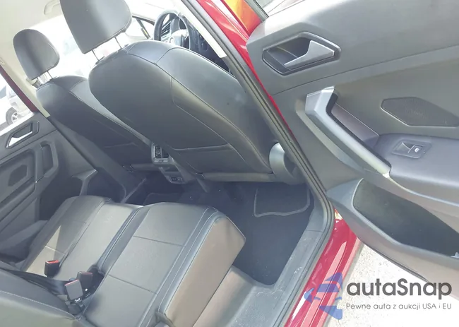 3VV3B7AX4JM027472: 42398665