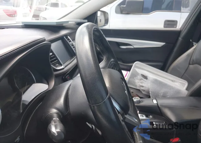 3PCAJ5M18KF122093: 42398687