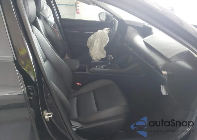 3MZBPABM1RM408945: 42398805