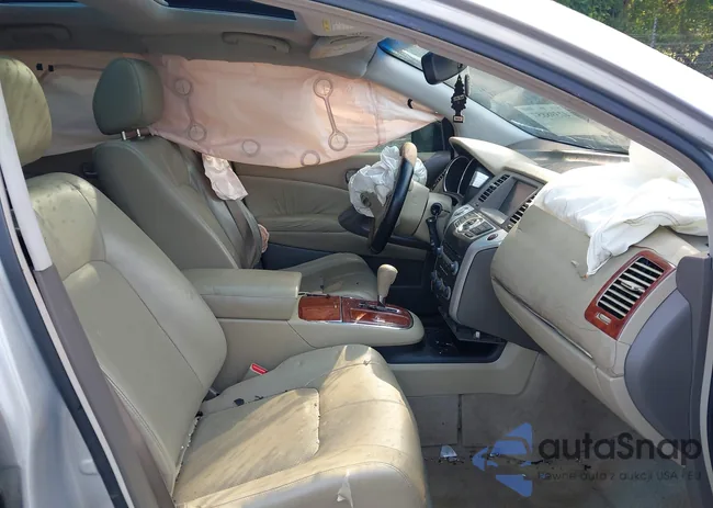 JN8AZ18U29W005299: 42398857