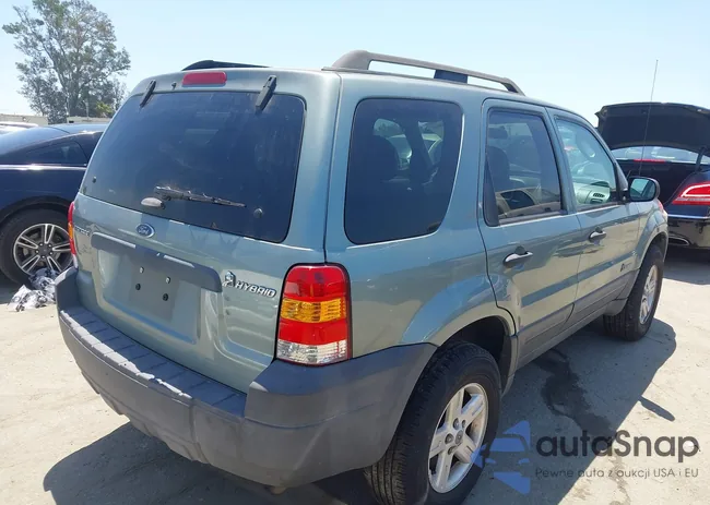 1FMCU49H67KA31717: 42399884