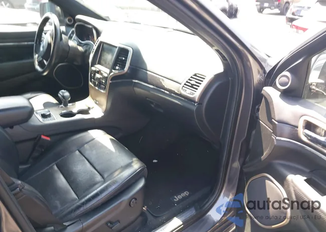 1C4RJFJG8EC434899: 42399912