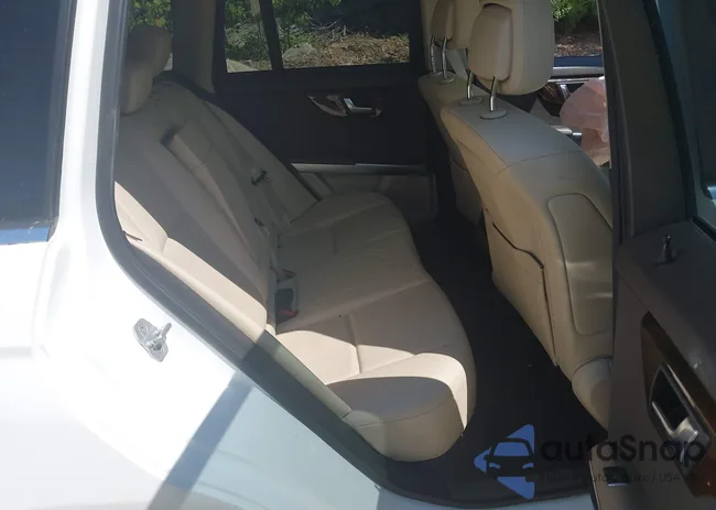 WDCGG8JB8FG360474: 42399926