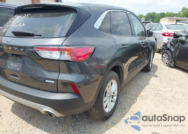 1FMCU0G69LUA67782: 42399963