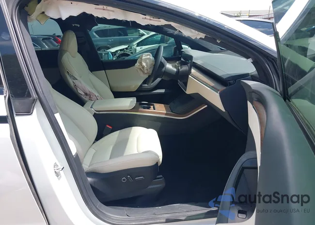 7SAXCBE57PF421329: 42400080