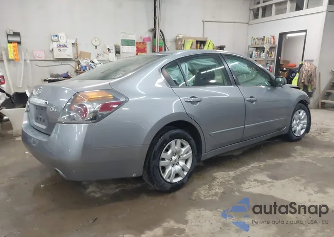 1N4AL21E59C199792: 42400210