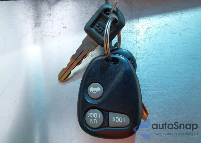 2GCEC19R9W1166065: 42400436