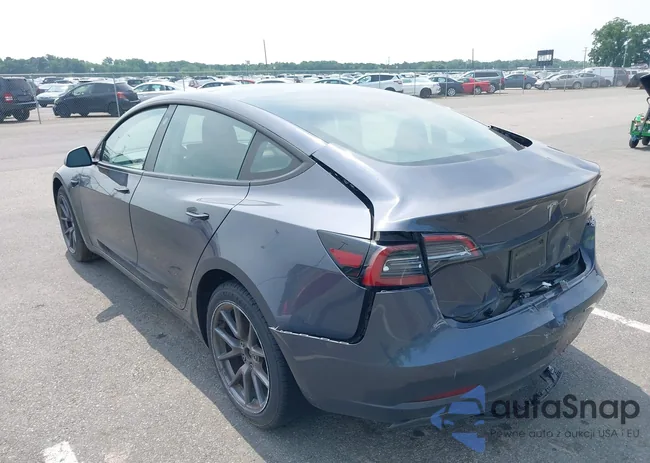 5YJ3E1EA3PF686164: 42399648