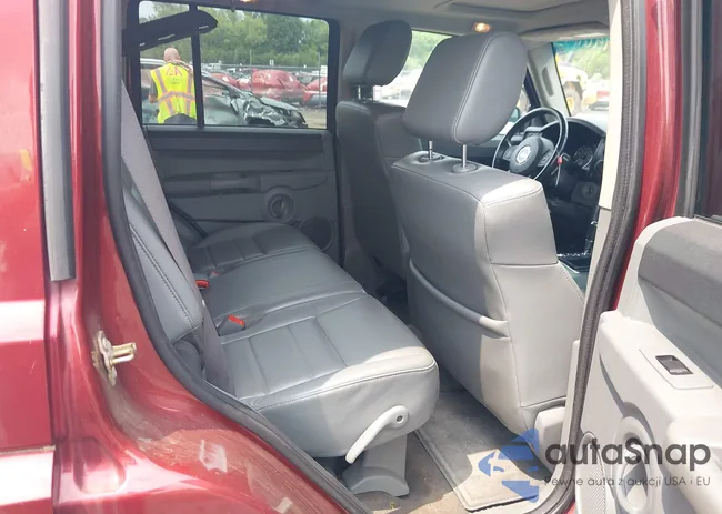 1J8HG48K47C546586: 42399660