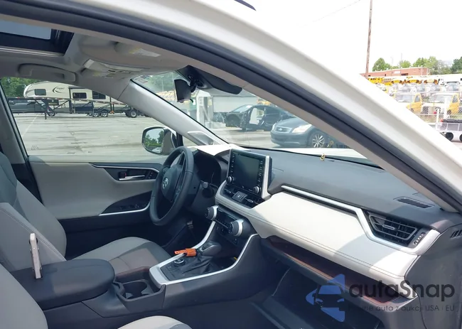 4T3DWRFV9LU007665: 42399682