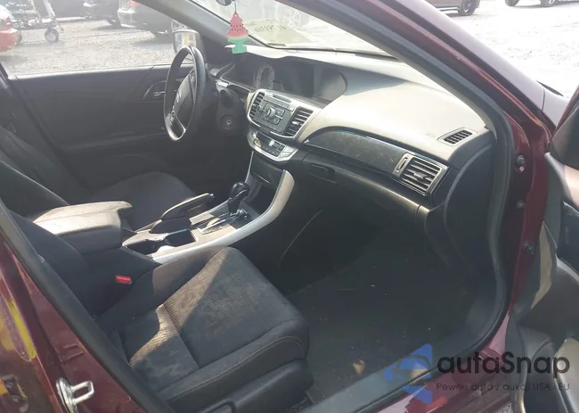 1HGCR2F51DA074630: 42399720