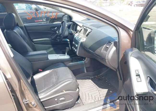 JN8AZ1MW1BW165235: 42399756