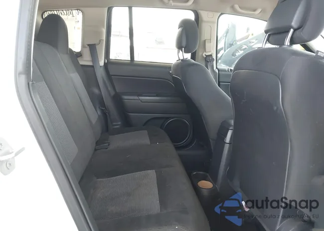 1C4NJCBA6GD553801: 42399824