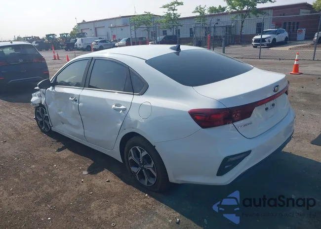 3KPF24AD5KE136616: 42400866