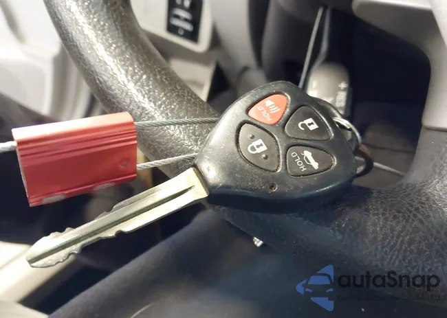 2T1BU4EE3DC016309: 42400973