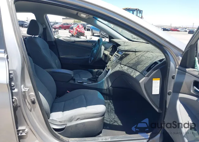 KMHEC4A47CA036655: 42401022