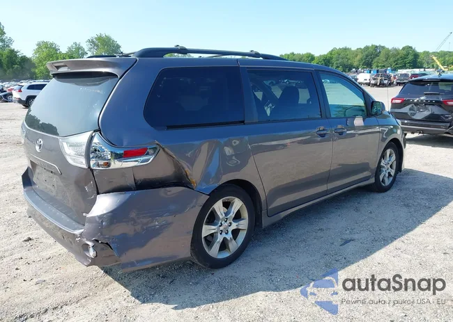 5TDXK3DCXCS267405: 42401101