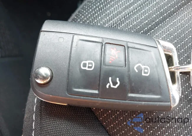 3VVRB7AX4RM201384: 42401212