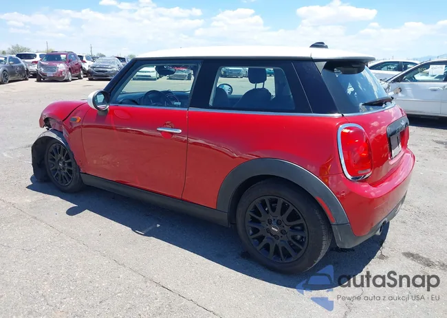 WMWXP5C57G2D14564: 42401298