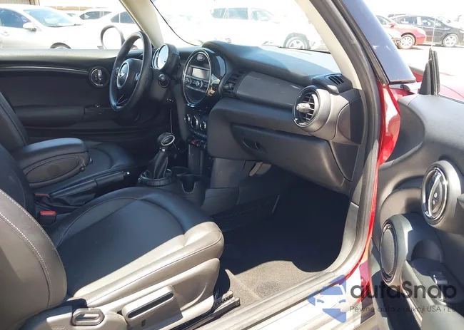 WMWXP5C57G2D14564: 42401298