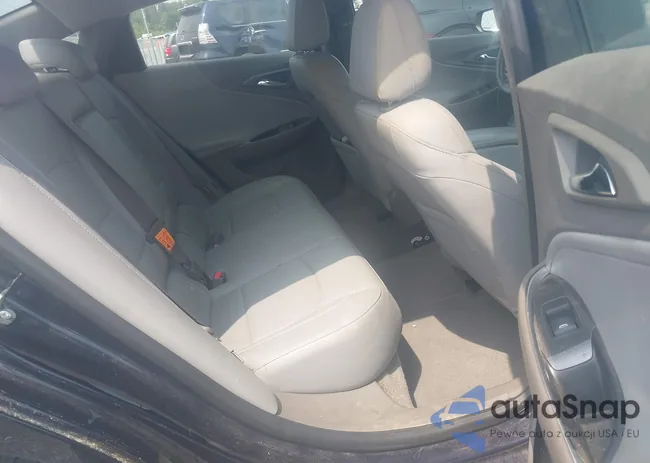 1G1ZE5ST1GF334132: 42401364