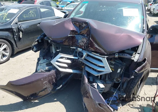 5TDBK3EH4DS182288: 42400502