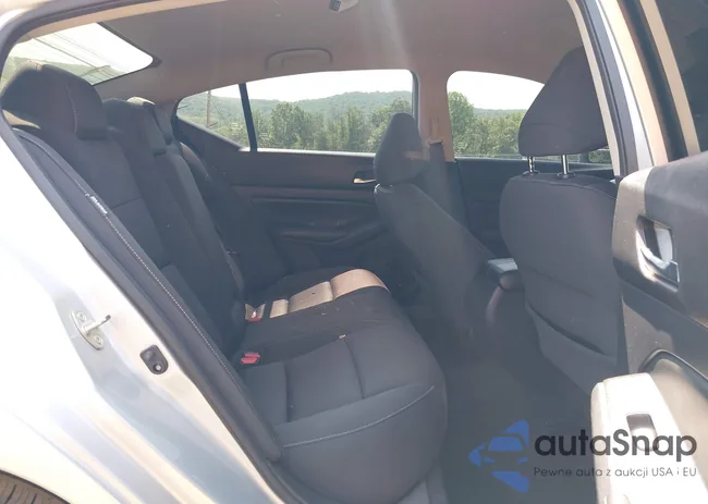 1N4BL4BV2LC259128: 42400616