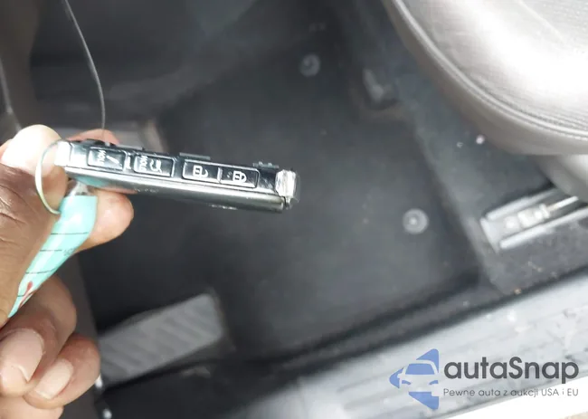 JM3TCBEY4M0517118: 42400675