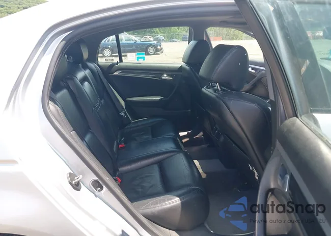 19UUA66204A005310: 42400697