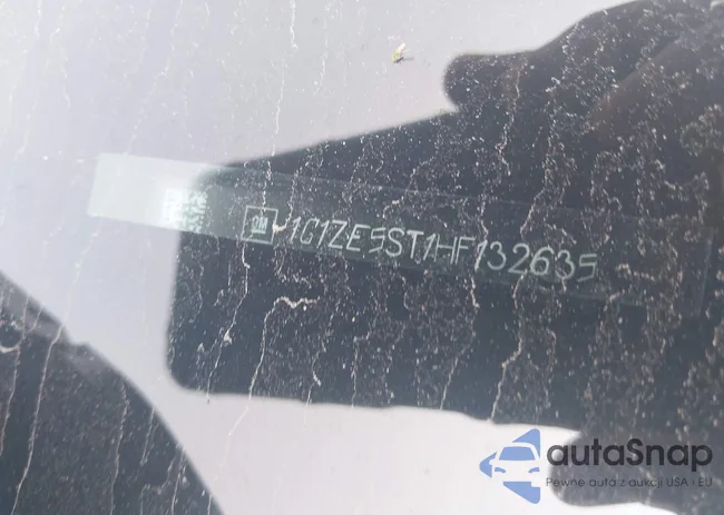 1G1ZE5ST1HF132635: 42400733