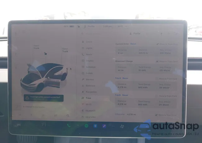 5YJ3E1EAXSF885110: 42400734