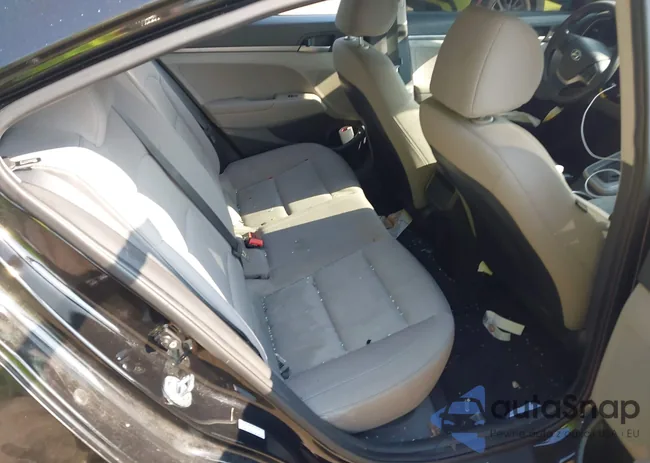 KMHD74LF7HU355011: 42400793