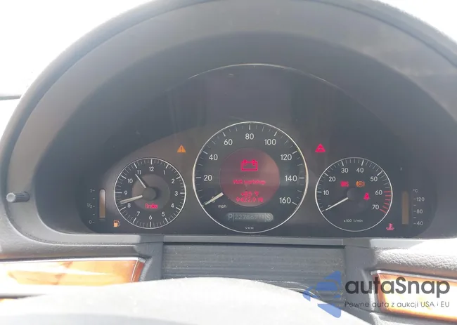 WDBUF70J85A683972: 42400796