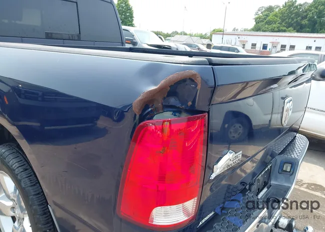 1C6RR6GG4FS553726: 42400828