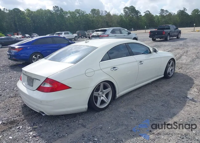 WDDDJ72X08A119213: 42401989