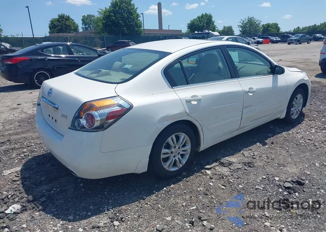 1N4AL2AP0CN489015: 42402021