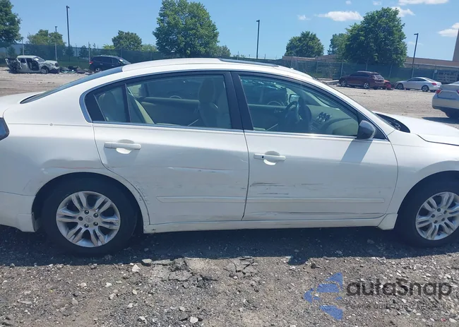 1N4AL2AP0CN489015: 42402021