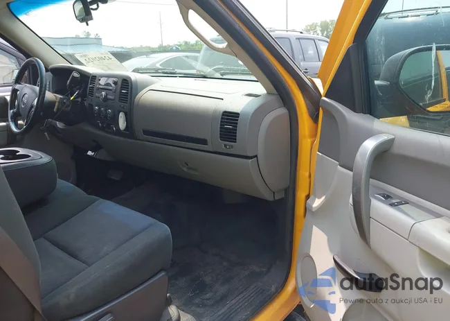 1GTN1TE06CZ261596: 42402022