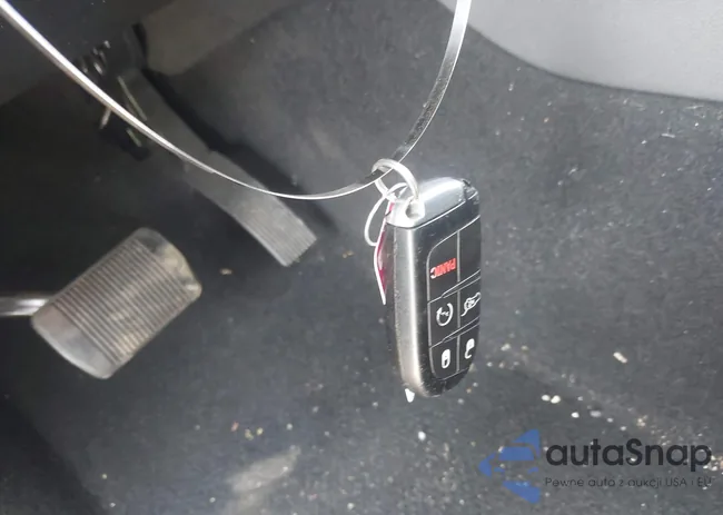 1C4SDJCT7LC170674: 42402032