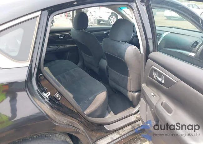 1N4AL3AP5FN402526: 42402074