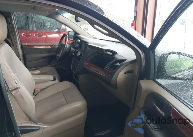 2C4RC1BG8GR296741: 42402104