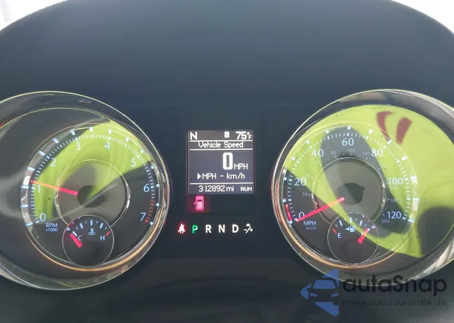 2C4RC1BG8GR296741: 42402104