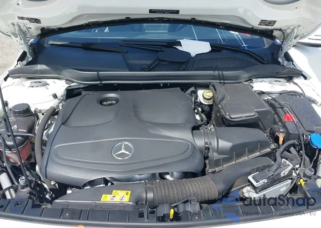 WDCTG4EB6KU009401: 42402155