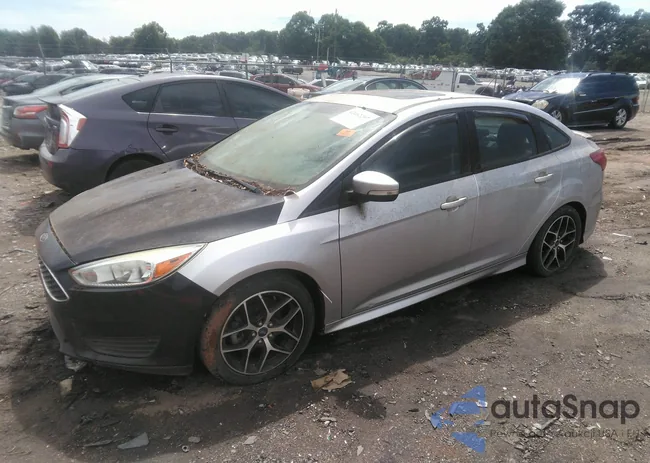 1FADP3F2XFL345234: 42402207