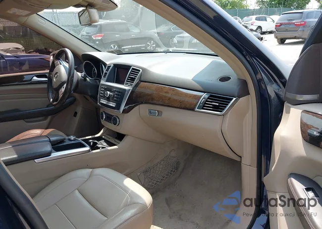 4JGDA5HB0FA553859: 42402211