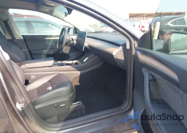 7SAYGDEF6PF872801: 42402232