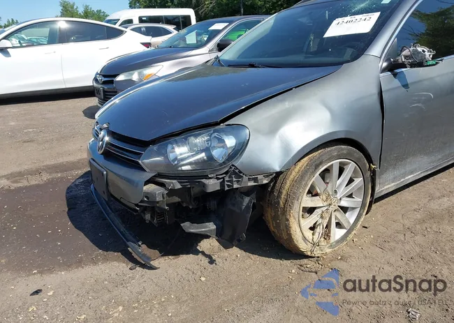 3VWPL7AJ5DM683271: 42402242