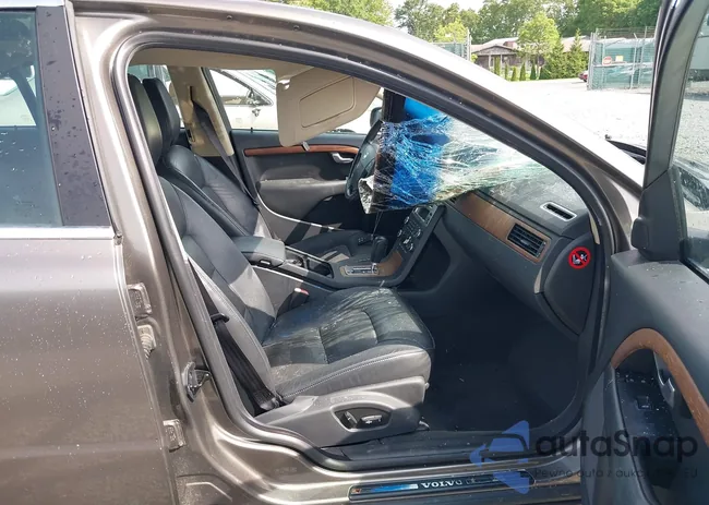 YV1AS982791105192: 42402392