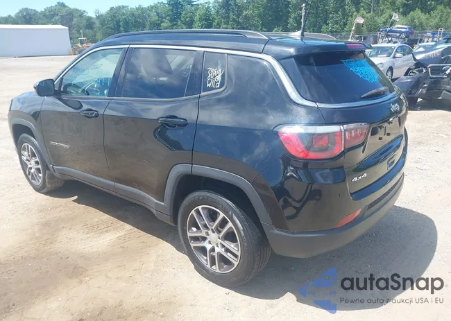 3C4NJDBB9JT103883: 42402979